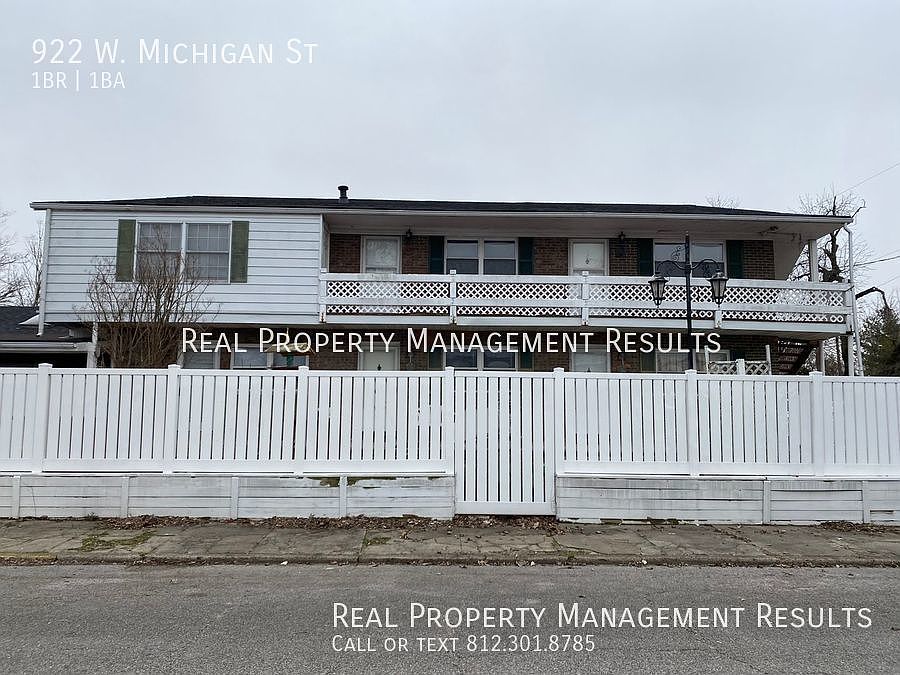 1st image of 922 W Michigan St