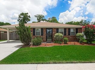 1557 Redwood Dr, Harvey, LA 70058