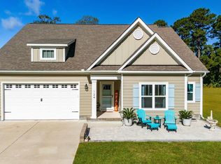 124 S Brightleaf Drive, Minnesott Beach, NC 28510