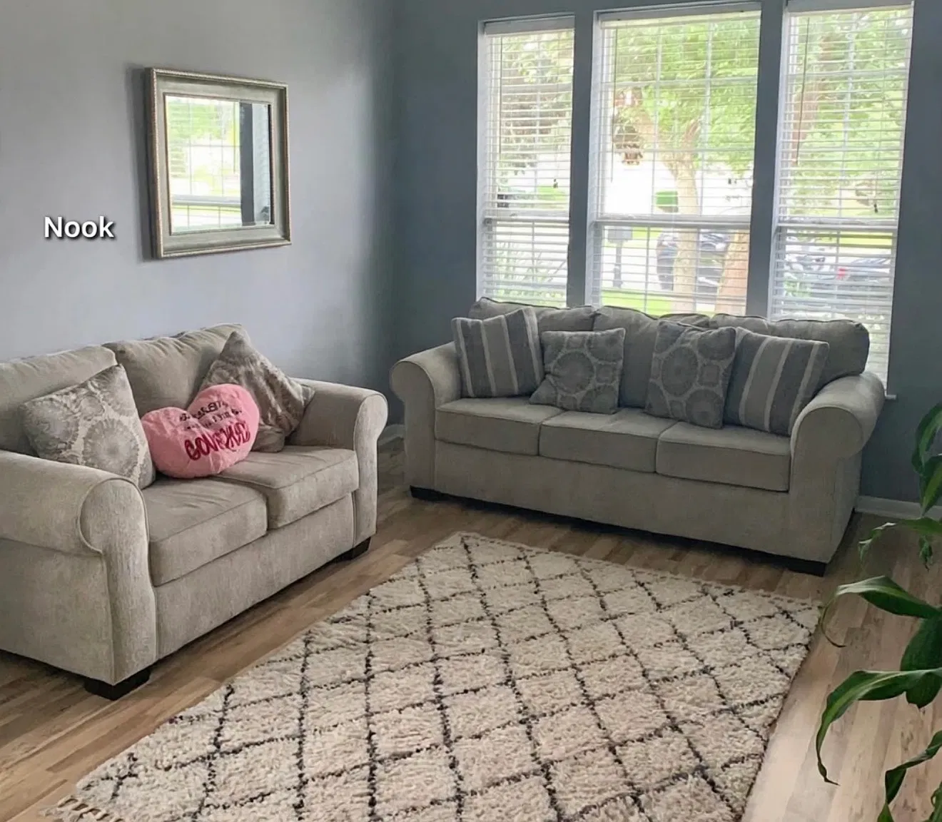 4 bed, 2.5 bath, 3062 sqft, $2,780 — Photo 3