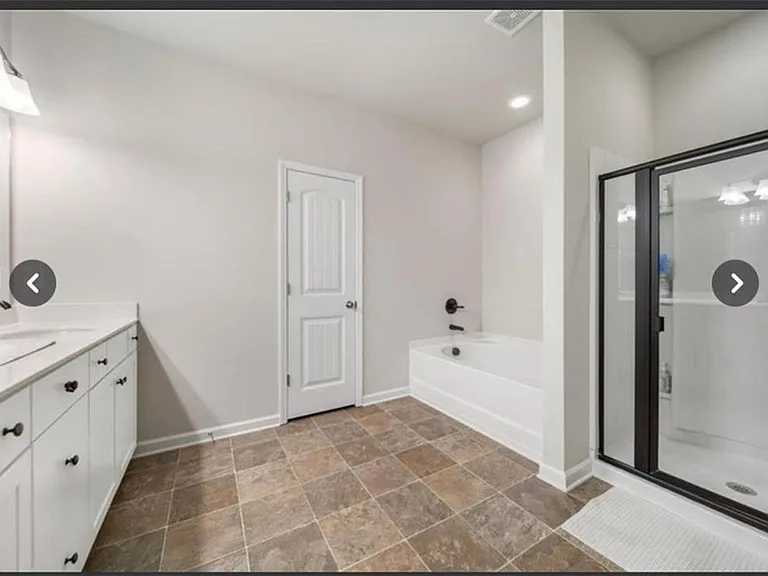 1427 Haynescrest Ct — Photo 9