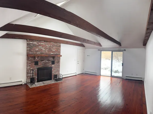 108 High St #B, Hingham, MA 02043