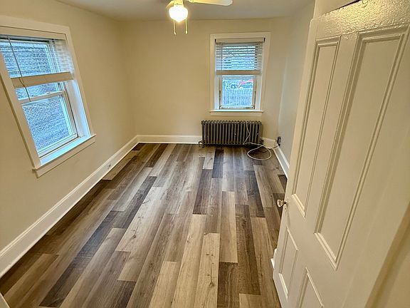 5th image of 123 Jackson St Floor 2