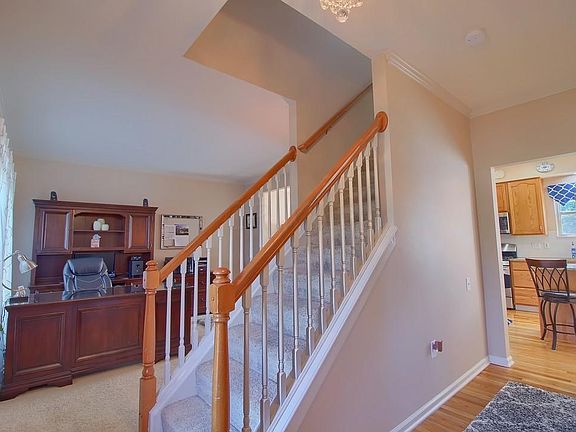 4th image of 1338 Westwood Dr
