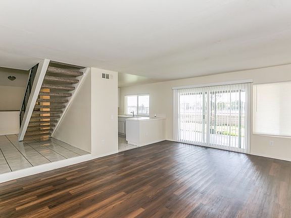 5th image of 11463 Lev Ave