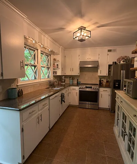 2713 Farmington Pl — Photo 13