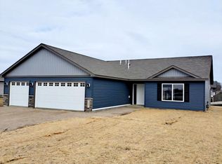 800 12th St SE, Waseca, MN 56093