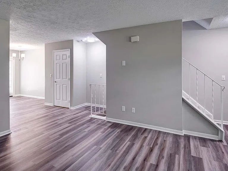McNaughten Woods Townhomes — Photo 16