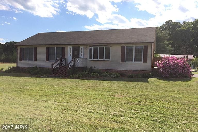 1st image of 7826 Curtis Ln