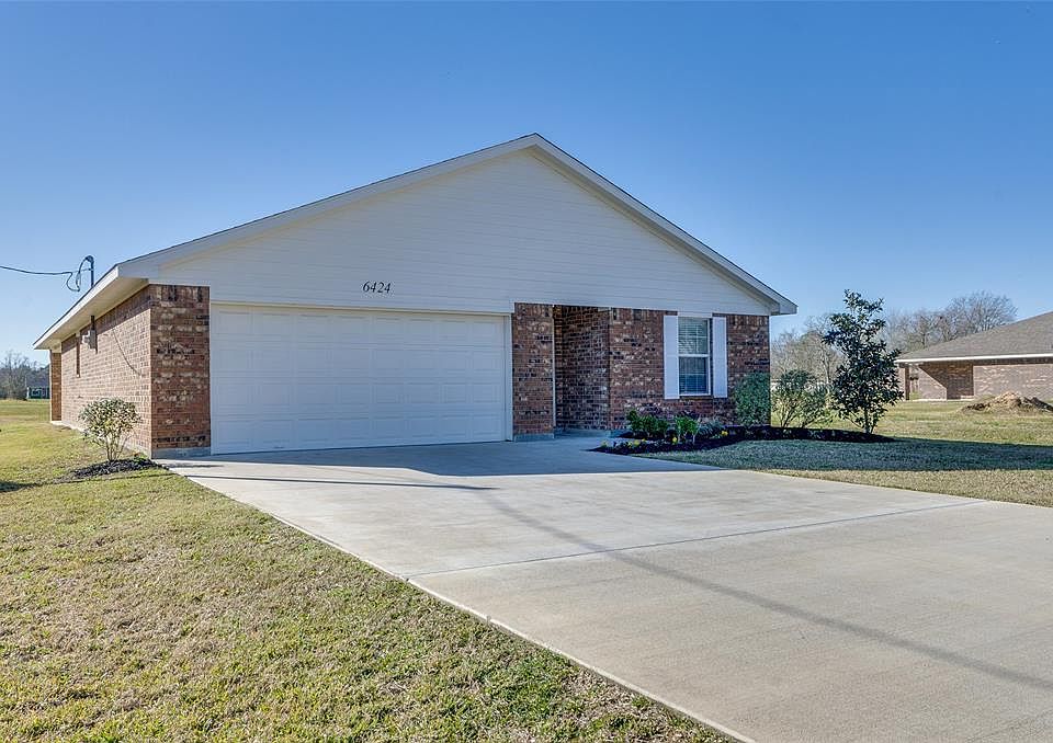 1st image of 6424 Grace Ln