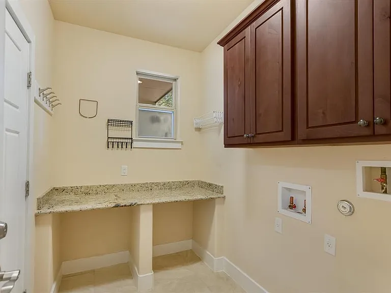 10908 Railway Ln #76 — Photo 18