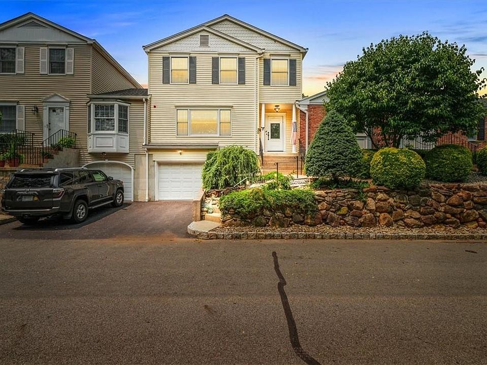 1st image of 20 Washington Circle