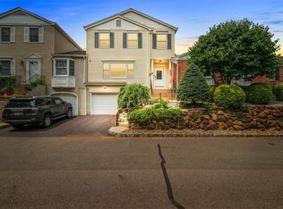 20 Washington Cir, New City, NY 10956