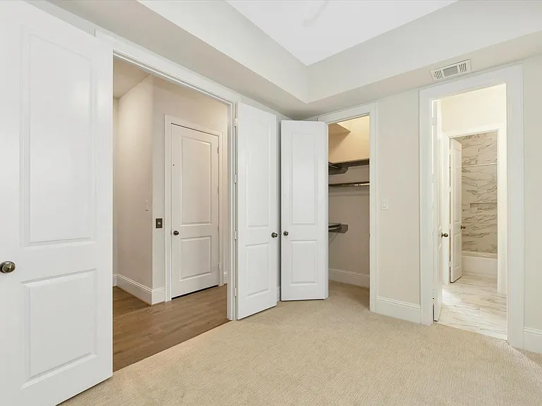 540 W 26th St #A — Photo 33