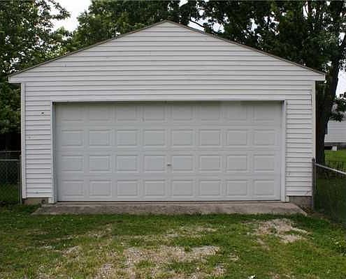 4th image of 609 Cottage Ave