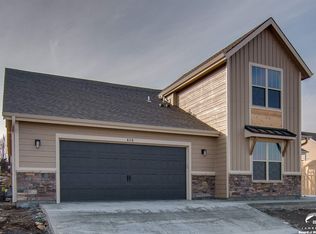 403 N Daylily Dr, Lawrence, KS 66049