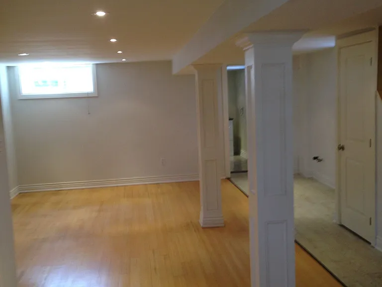 512 Northcliffe Blvd — Photo 15