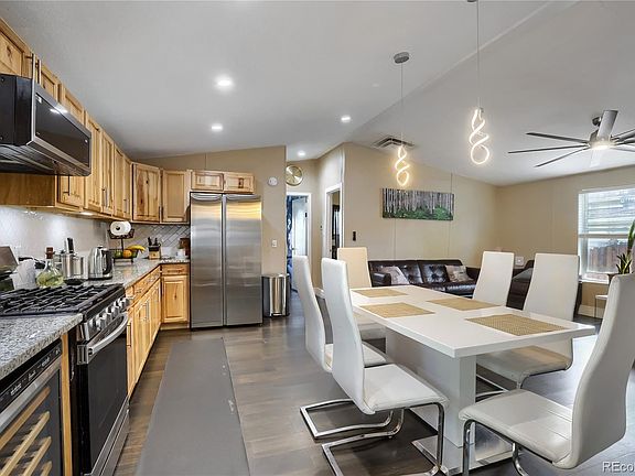 4th image of 2931 Alder Street
