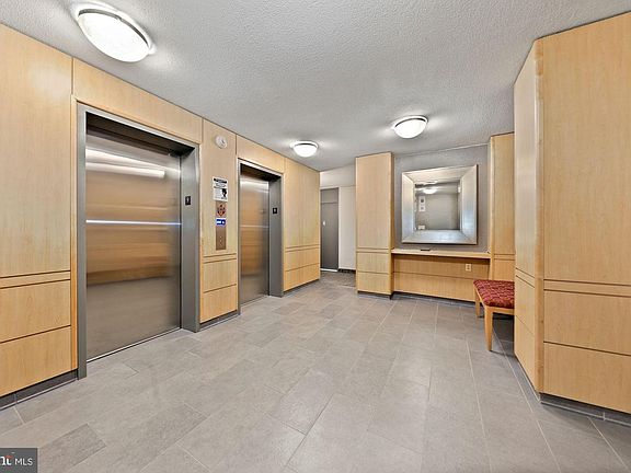3rd image of 4242 E West Hwy APT 903