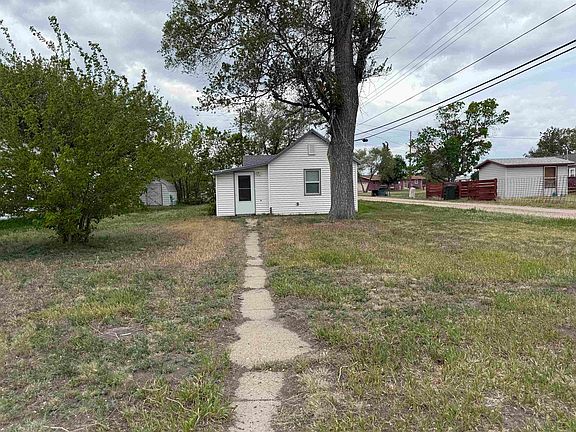 2nd image of 822 N Jackson Ave