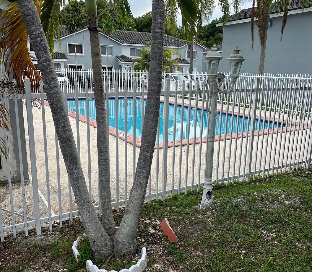 2 bed, 1100 sqft, $2,500 — Photo 2