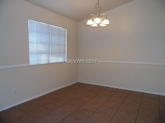 4th image of 2650 Pomona Dr