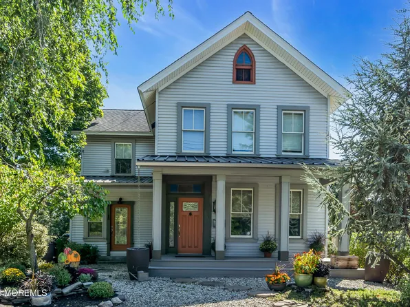 146 Rumson Road, Little Silver, NJ 07739