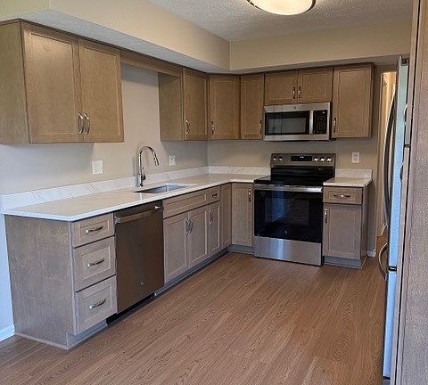 5th image of 2112 Croydon Ave APT 3