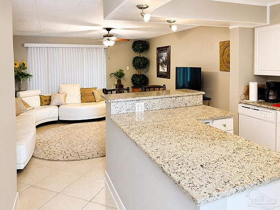 3rd image of 201 Pensacola Beach Rd APT C26