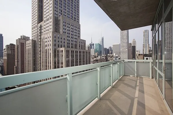 Sold by BLU Real Estate | media 1