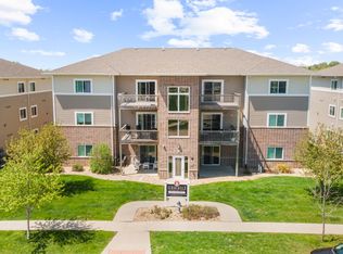 4606 Chadwick Rd UNIT 6, Cedar Falls, IA 50613