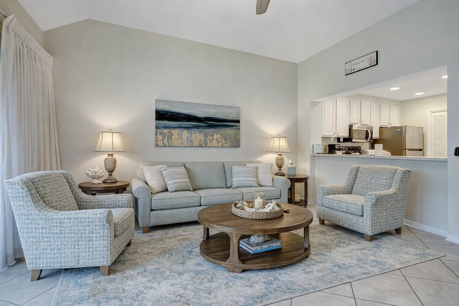 3 bed, 1421 sqft, $3,400 — Photo 1