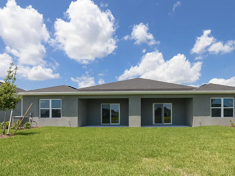 9611 SW Libertas Way — Photo 3