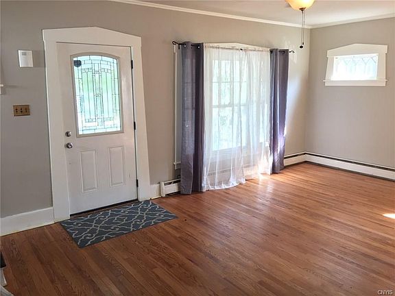 3rd image of 187 Parkside Ave