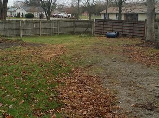 E Pitchin Rd, Springfield, OH 45502