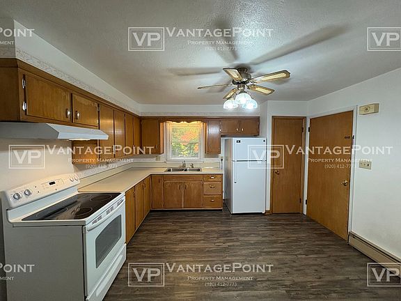 4th image of 781 Thompson St #3