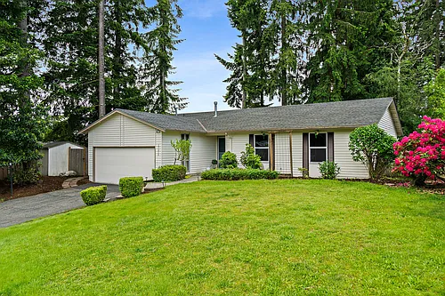 17215 NE 16th Pl Photo 1 17215 NE 16th Pl Photo 1