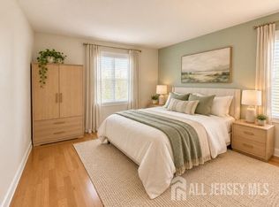 88 Fox Rd APT 4A, Edison, NJ 08817