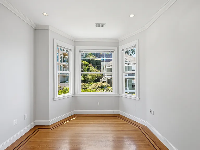 1818 Taylor St — Photo 23