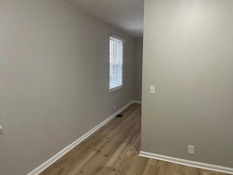 3540 Albee Dr — Photo 7