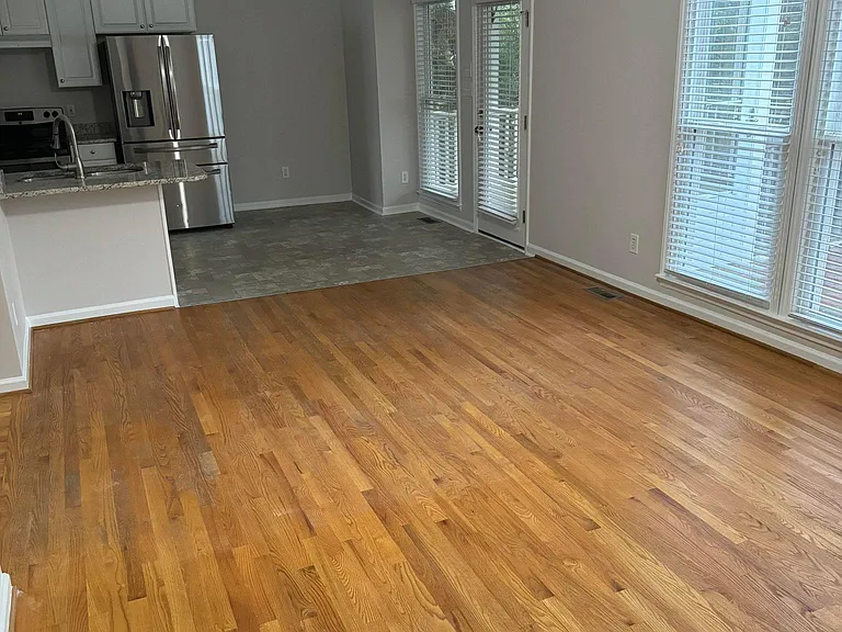 8605 Tanzanite Ct — Photo 10
