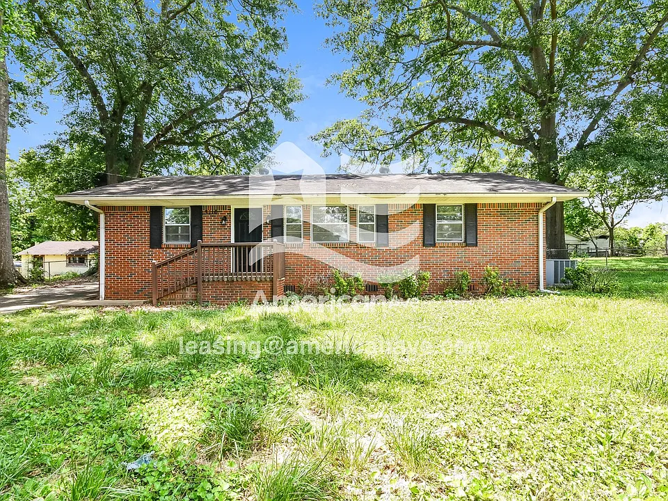 3116 Cora Ave