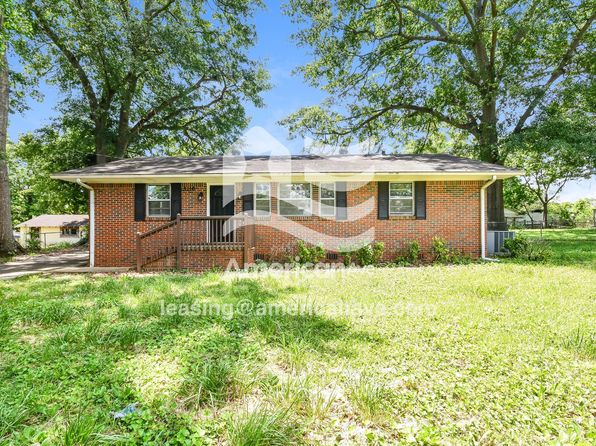 3116 Cora Ave