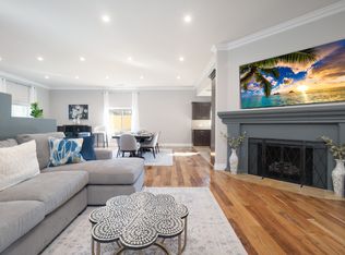 5181 Densmore Ave, Encino, CA 91436