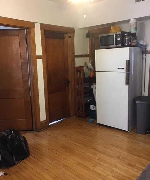 1042 W George St #1R — Photo 6