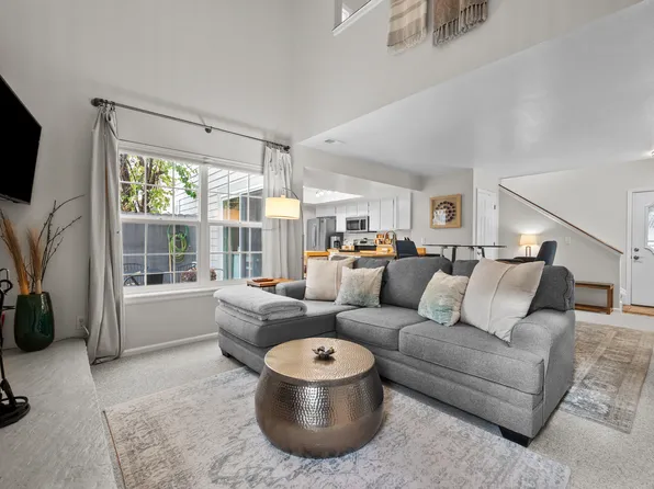 2142 S Victor St Unit C, Aurora, CO 80014