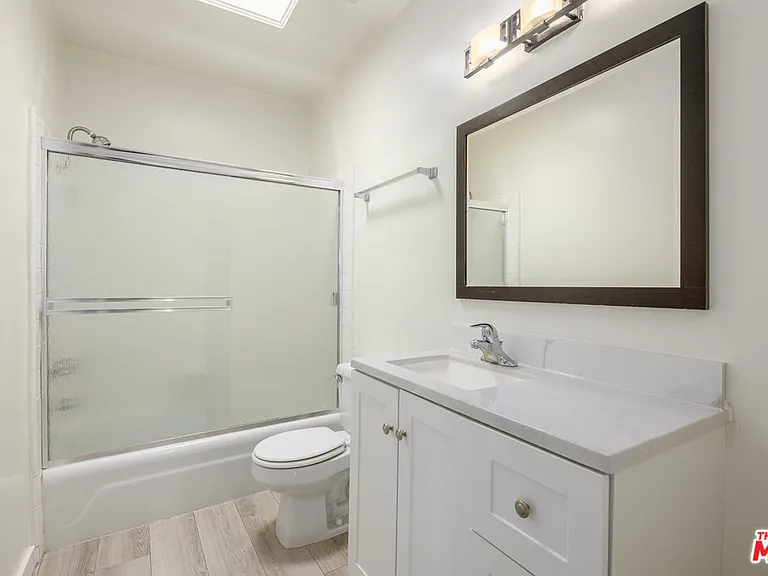 2803 Arizona Ave #11 — Photo 9