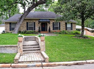 211 Virginia Ln, Conroe, TX 77304