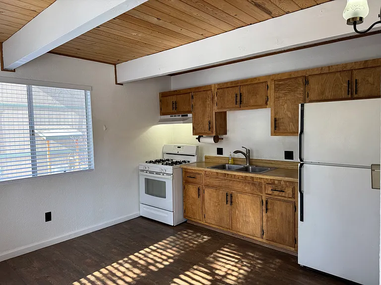 693 Butte Ave — Photo 11