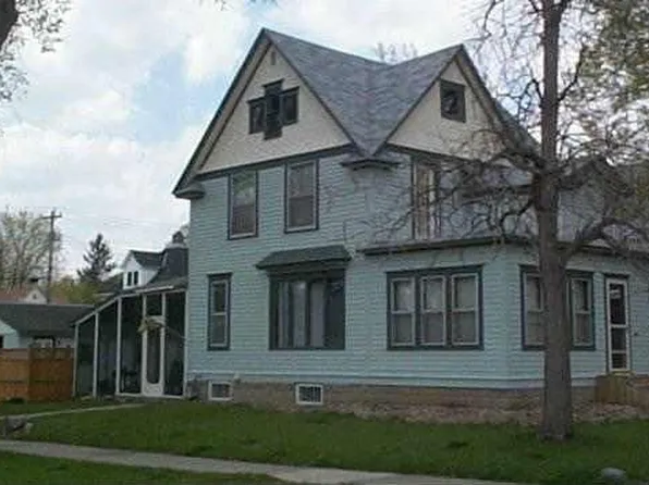 223 S 6th St, Montevideo, MN 56265